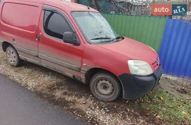 Вантажний фургон Peugeot Partner 2006 в Гадячі