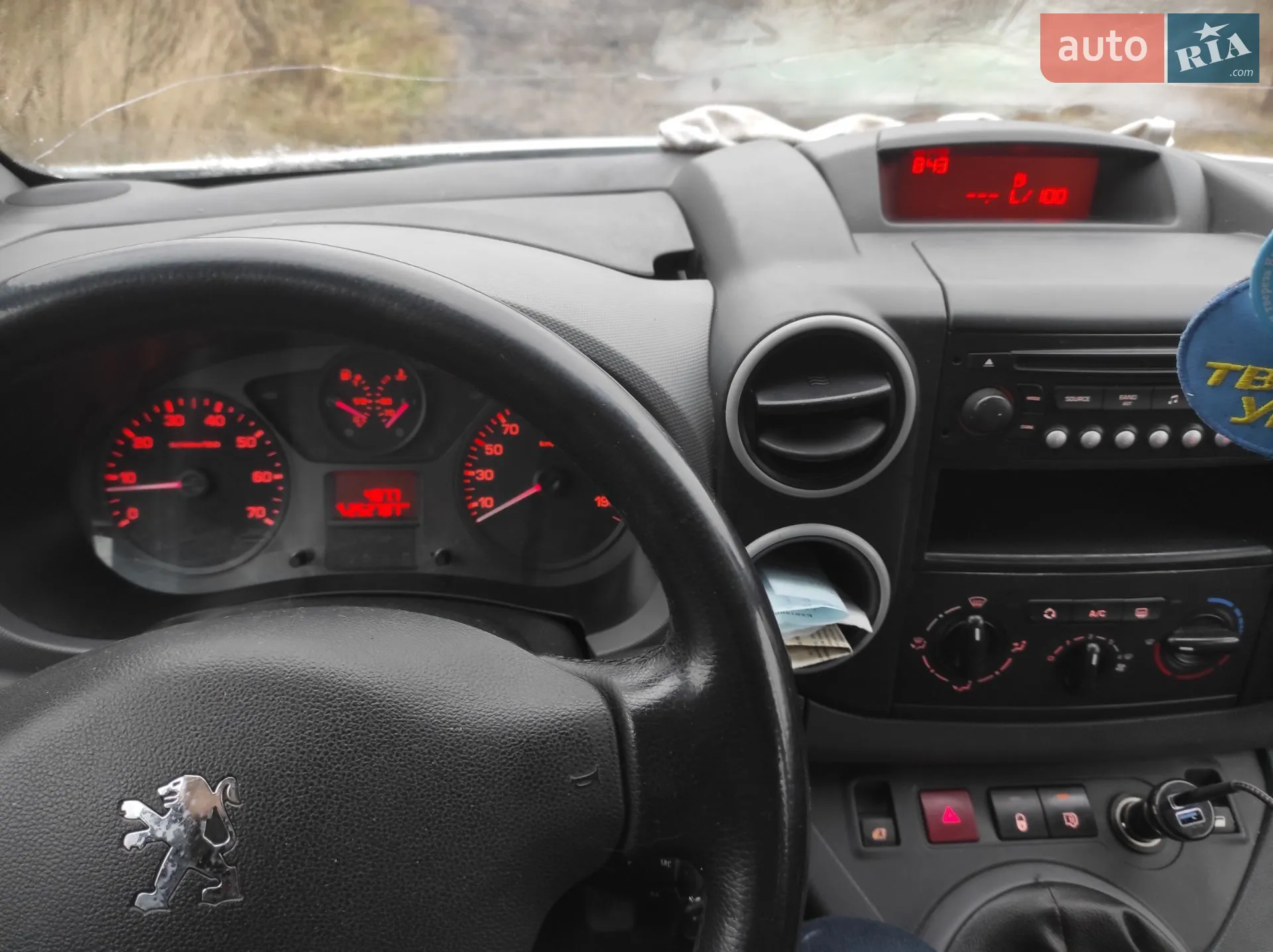 2011 Peugeot Partner - мініатюра 20
