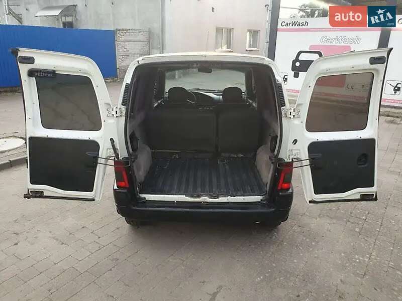 Минивэн Peugeot Partner 1998 в Стрые