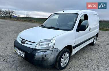 Вантажний фургон Peugeot Partner 2007 в Тульчині