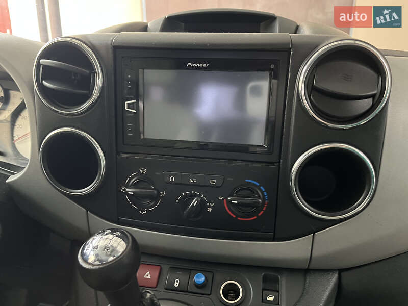 Минивэн Peugeot Partner 2010 в Славуте