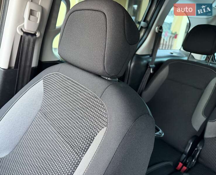 Минивэн Peugeot Partner 2017 в Львове