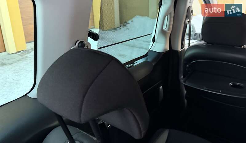 Минивэн Peugeot Partner 2017 в Львове