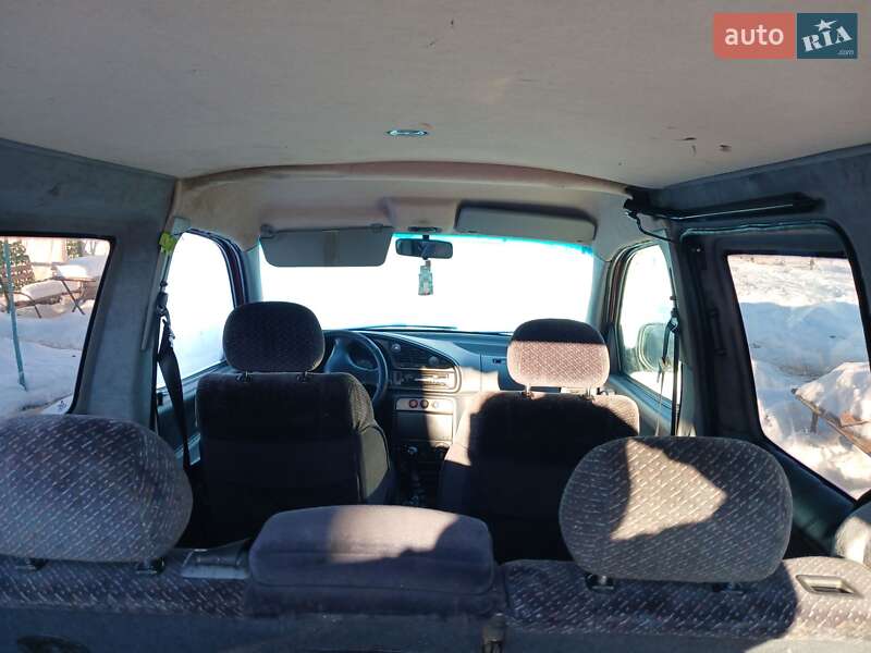 Минивэн Peugeot Partner 2000 в Судовой Вишне