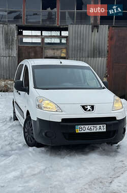 Мінівен Peugeot Partner 2008 в Перемишлянах