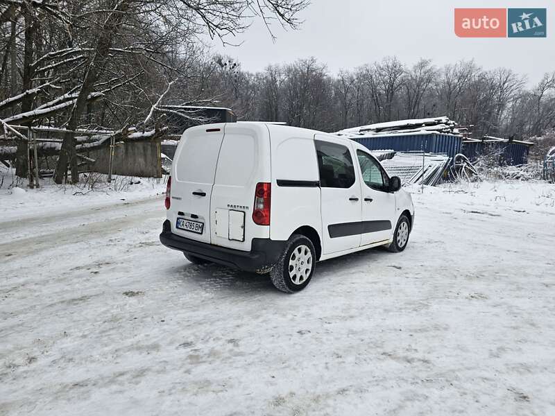 Минивэн Peugeot Partner 2011 в Киеве