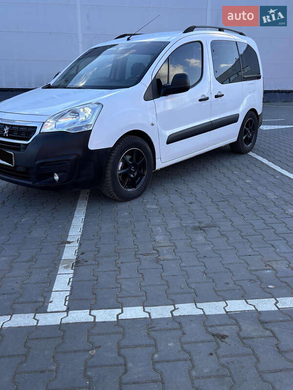 Минивэн Peugeot Partner 2017 в Хмельницком фото 6 Минивэн Peugeot Partner 2017 в Хмельницком