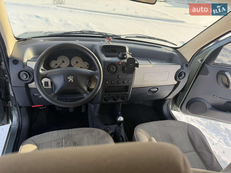 Минивэн Peugeot Partner 2007 в Киеве фото 10 Минивэн Peugeot Partner 2007 в Киеве