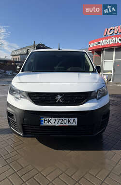 Інші вантажівки Peugeot Partner 2021 в Рівному