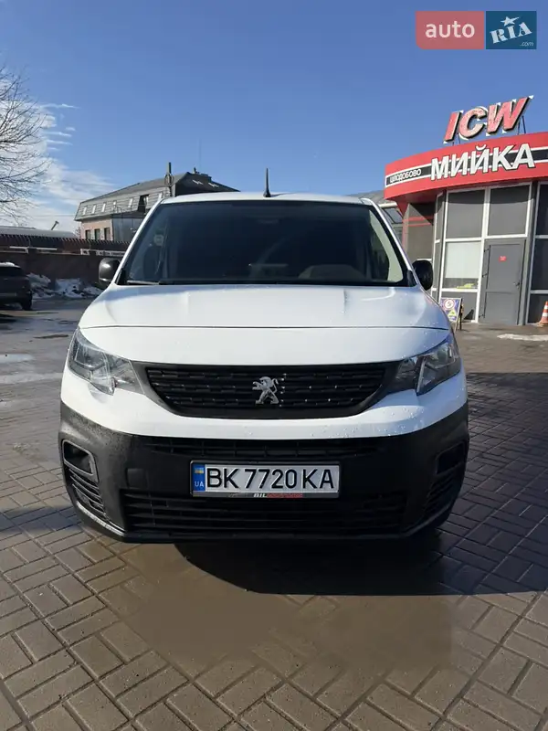 Peugeot Partner 2021