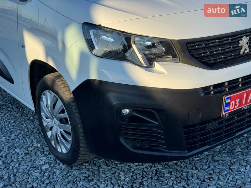 Грузовой фургон Peugeot Partner 2022 в Дубно