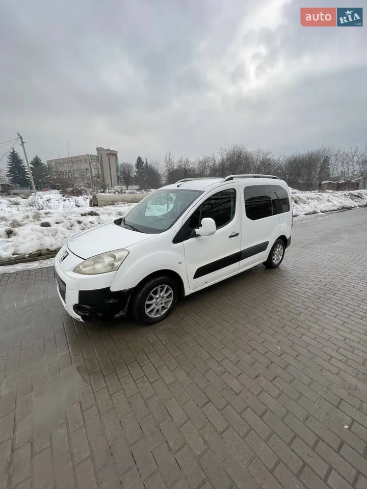 2010 Peugeot Partner - мініатюра 6