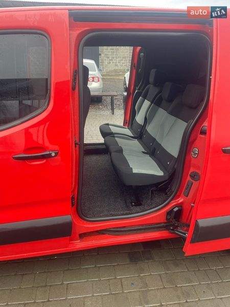 Мінівен Peugeot Partner 2019 в Ужгороді