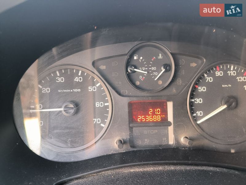 Минивэн Peugeot Partner 2011 в Прилуках