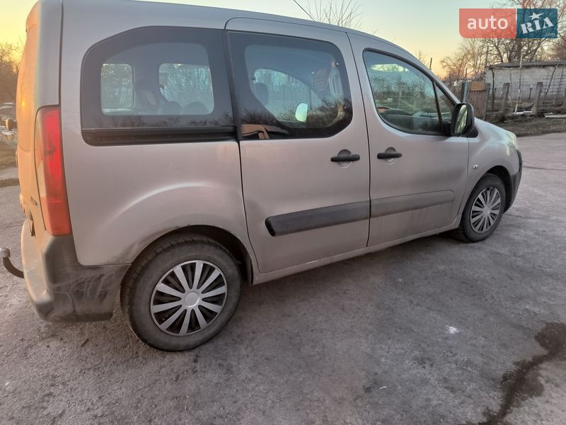 Минивэн Peugeot Partner 2011 в Прилуках