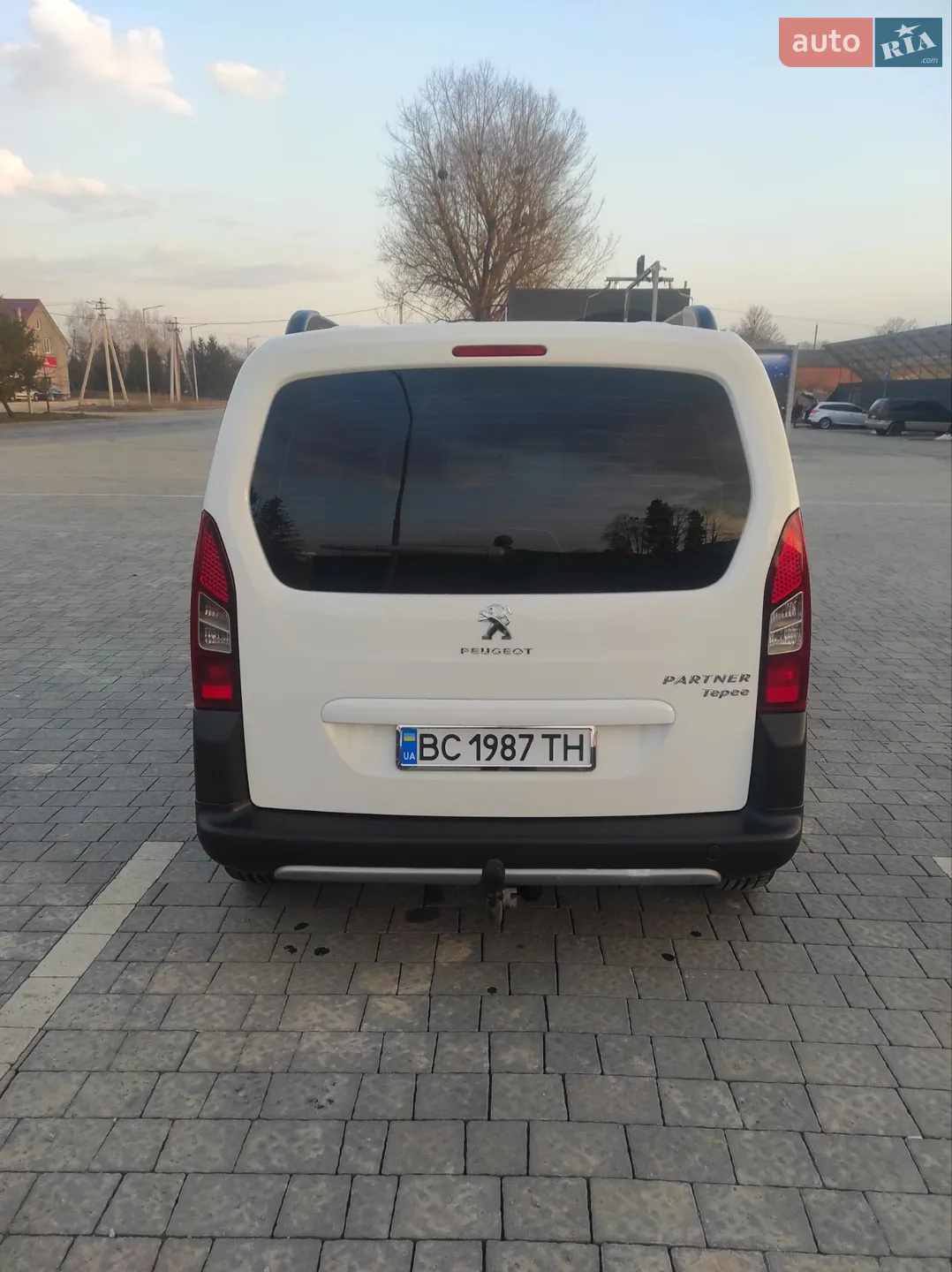 2015 Peugeot Partner - мініатюра 28