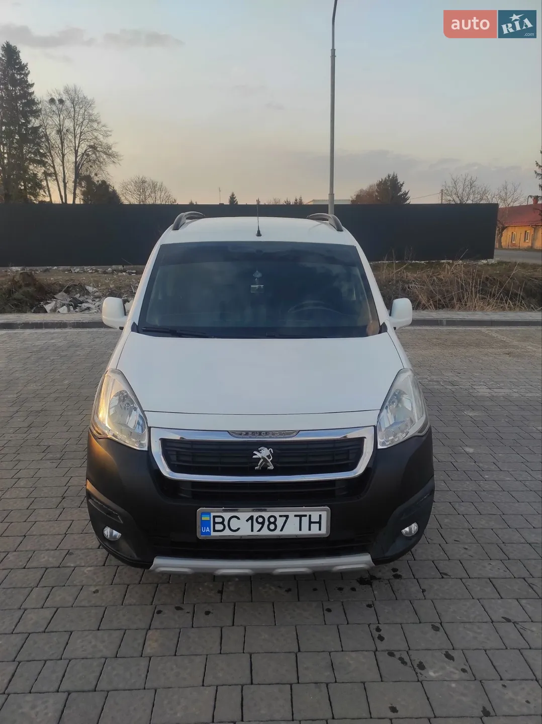 2015 Peugeot Partner - фото 1