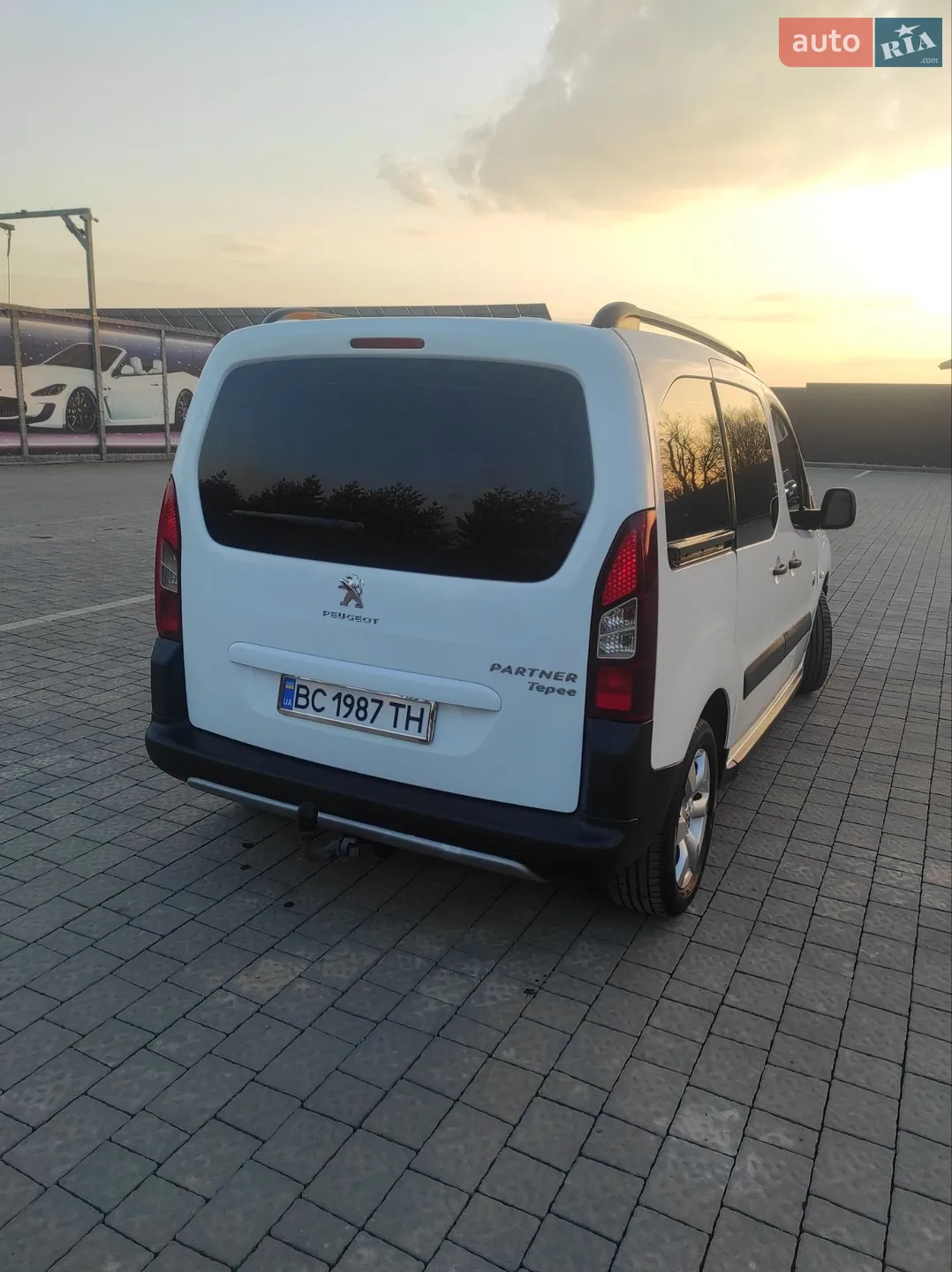 2015 Peugeot Partner - мініатюра 8