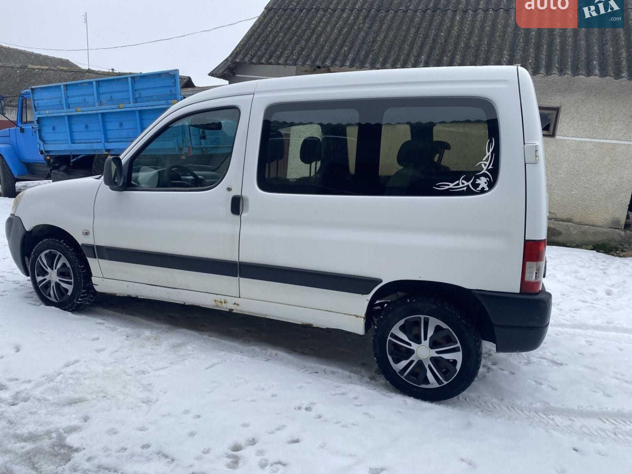 2010 Peugeot Partner - мініатюра 8