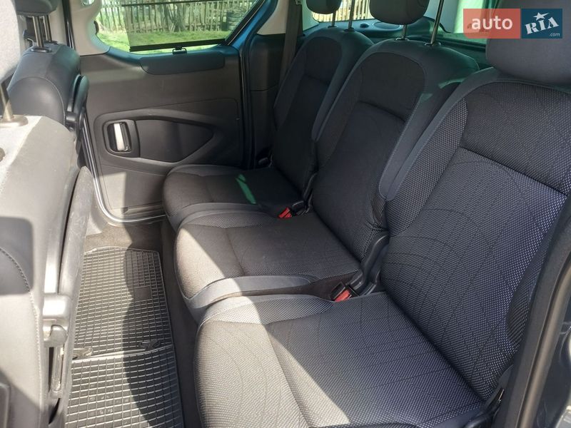 Минивэн Peugeot Partner 2009 в Звенигородке