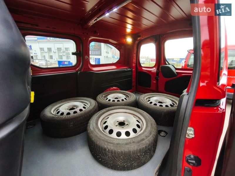 Грузовой фургон Peugeot Partner 2021 в Киеве фото 29 Грузовой фургон Peugeot Partner 2021 в Киеве