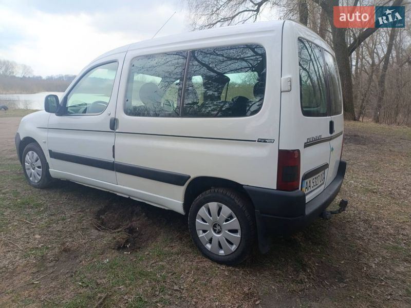 Мінівен Peugeot Partner 2006 в Прилуках