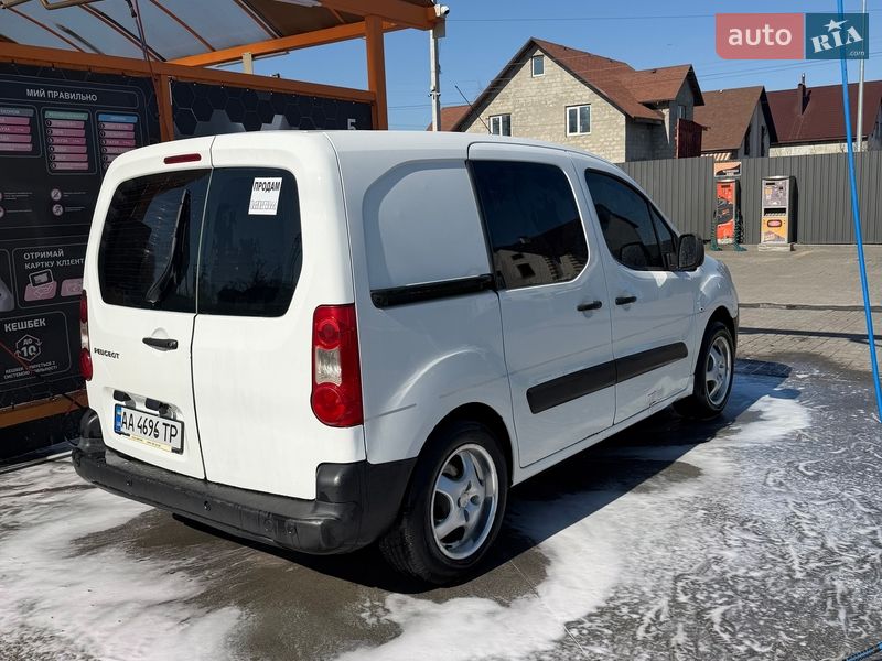 Минивэн Peugeot Partner 2014 в Буче