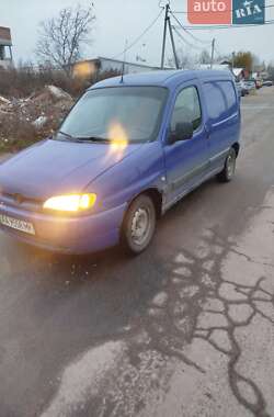 Грузопассажирский фургон Peugeot Partner 2000 в Житомире