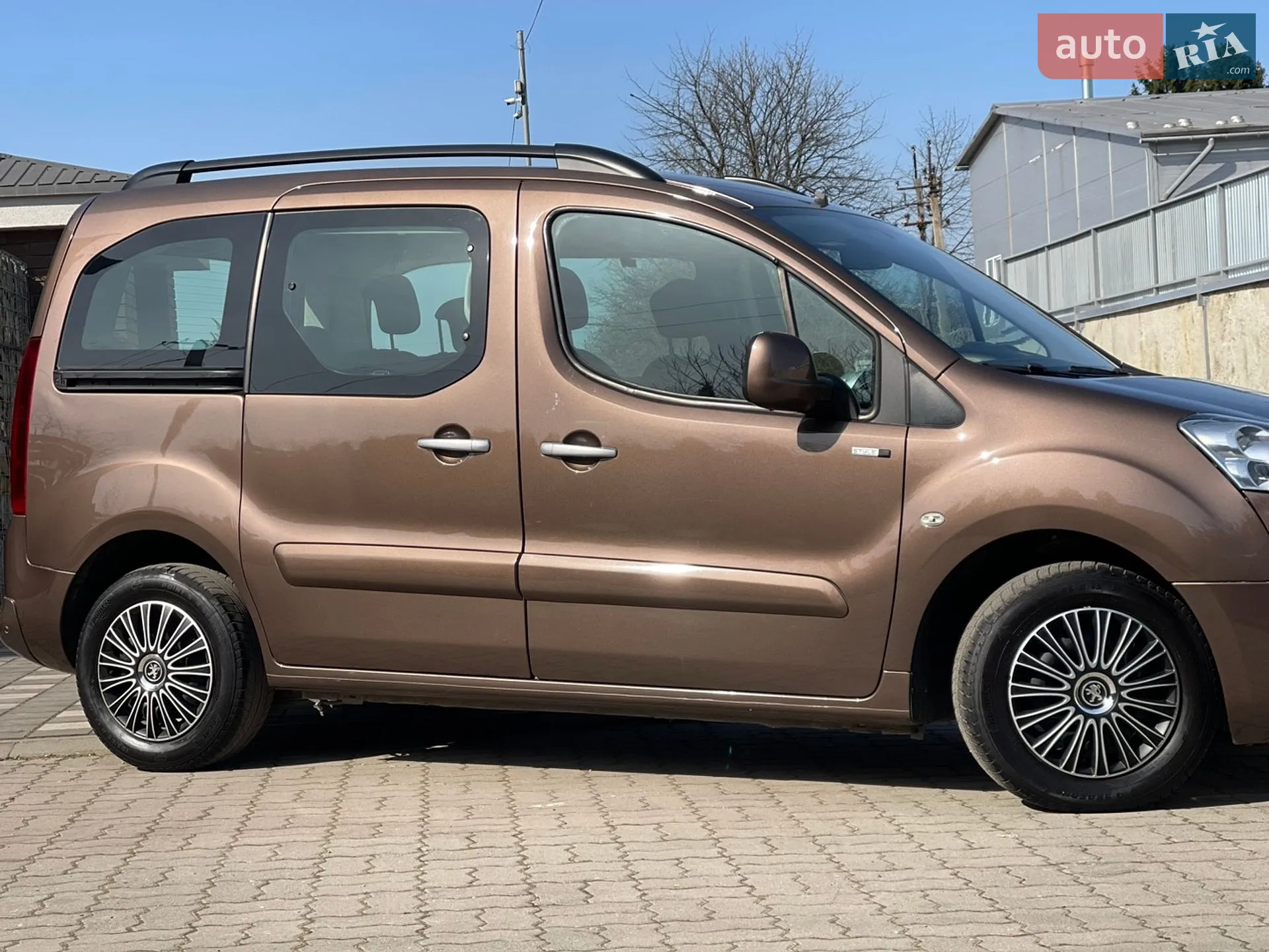 2015 Peugeot Partner - мініатюра 2