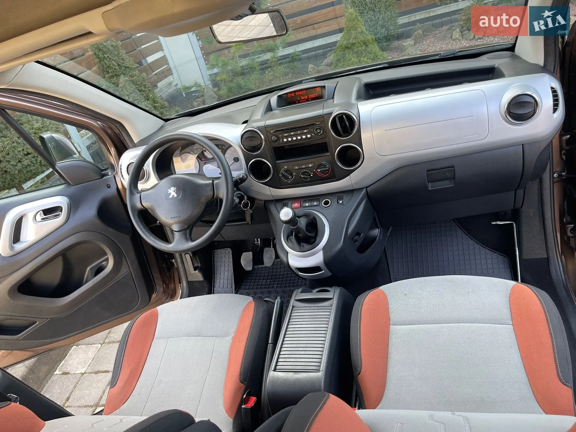 2015 Peugeot Partner - мініатюра 5