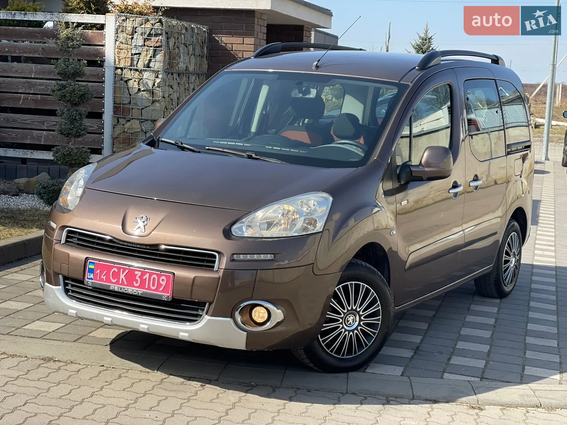 2015 Peugeot Partner - мініатюра 38
