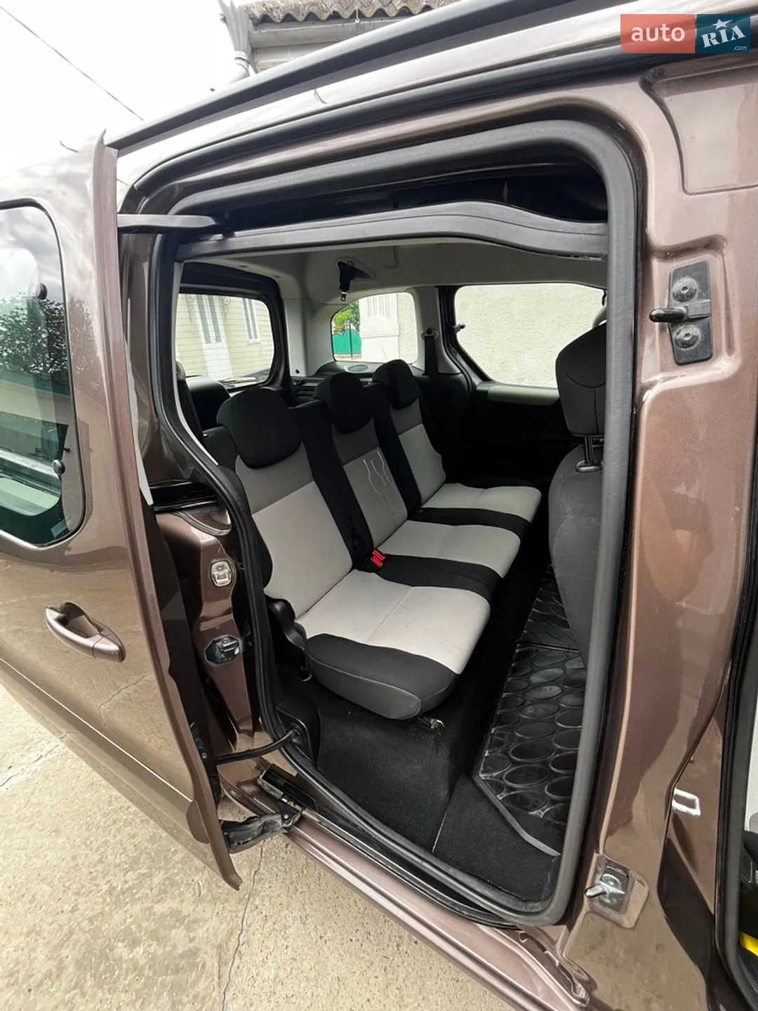 2014 Peugeot Partner - мініатюра 14