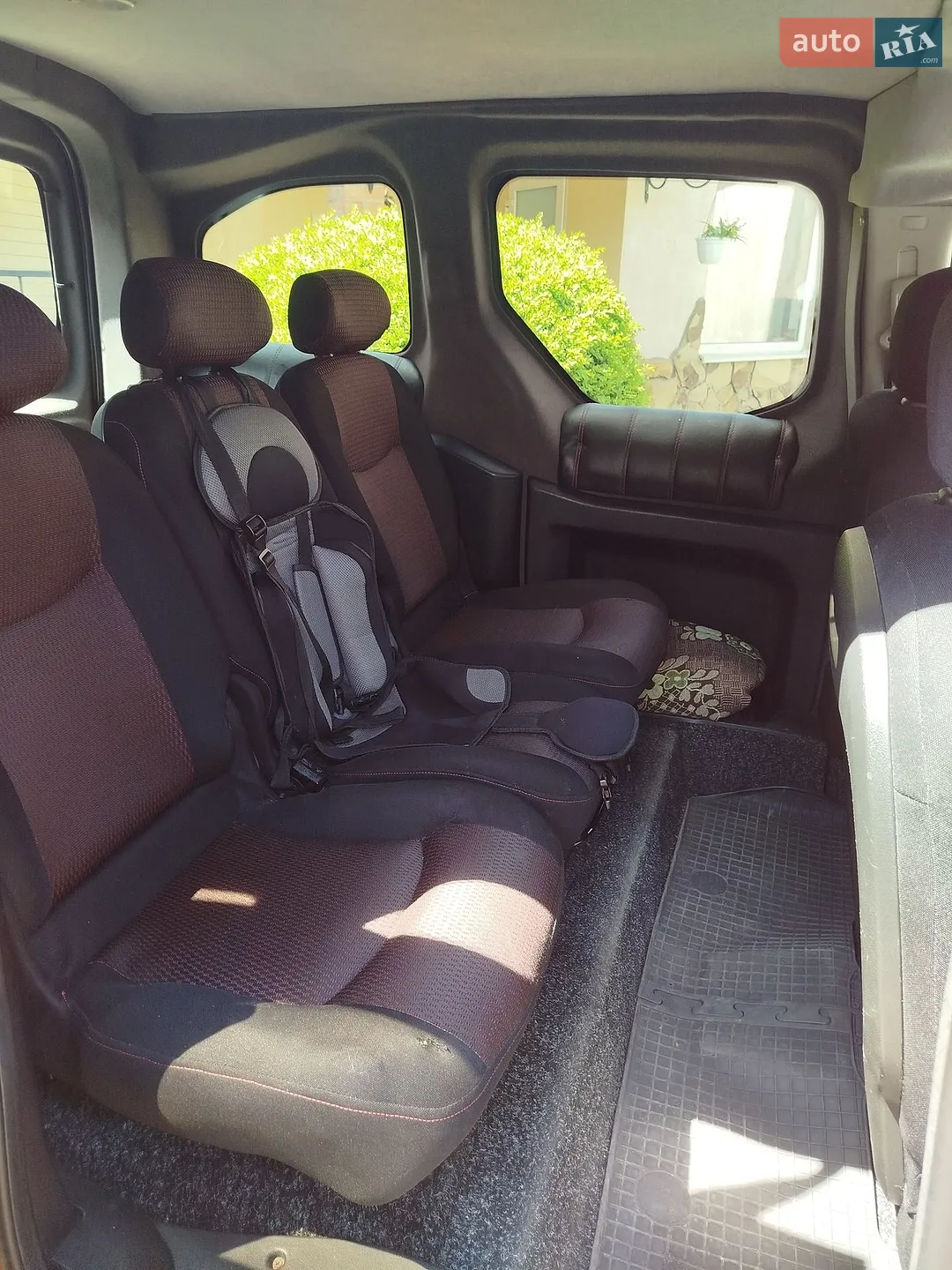 2010 Peugeot Partner - мініатюра 5