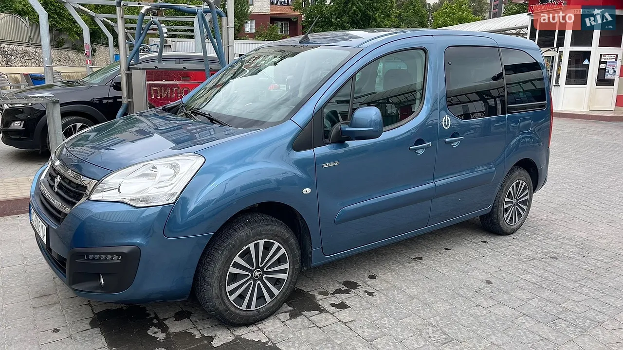 2017 Peugeot Partner - мініатюра 8
