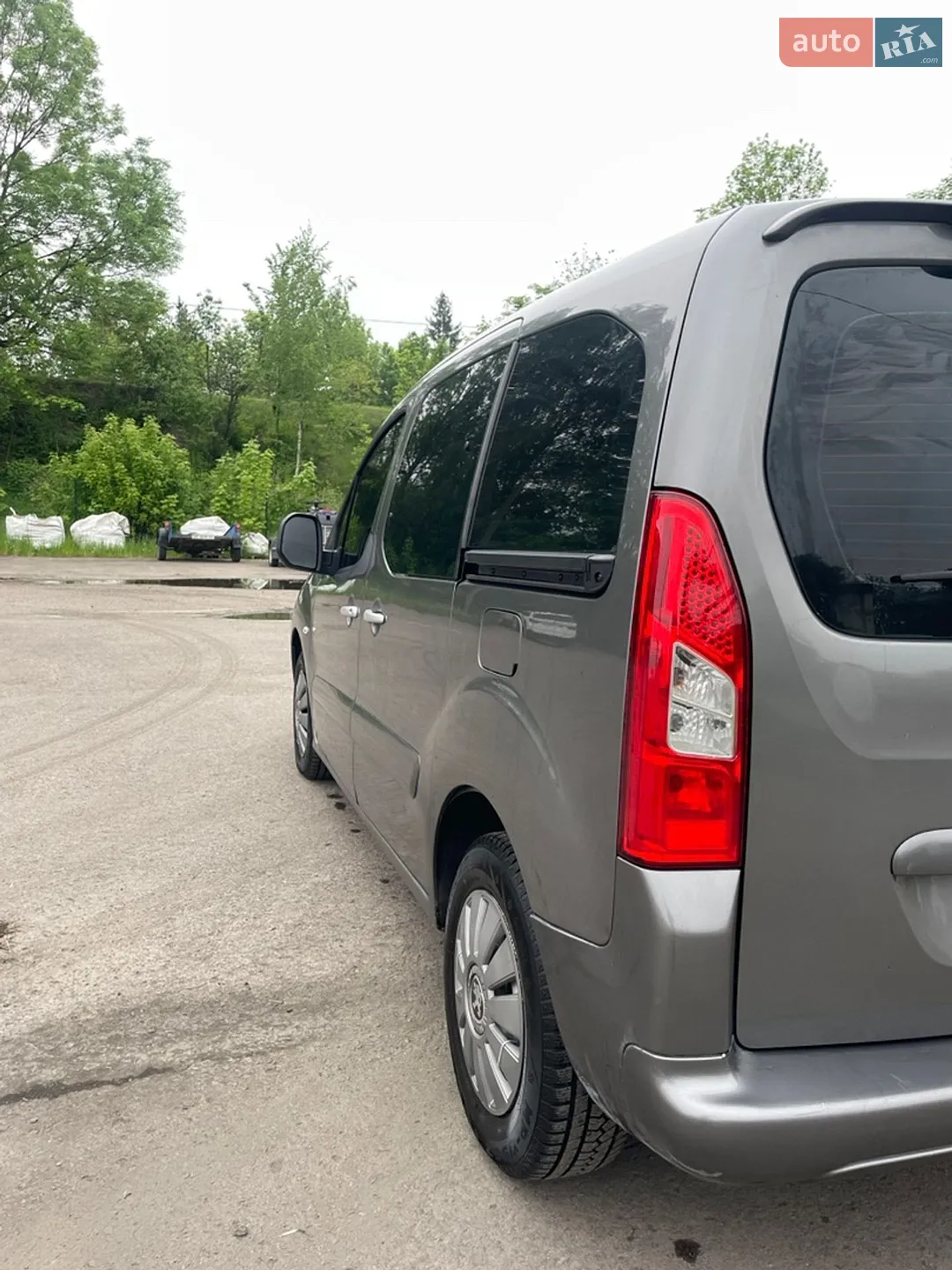 2011 Peugeot Partner - мініатюра 5