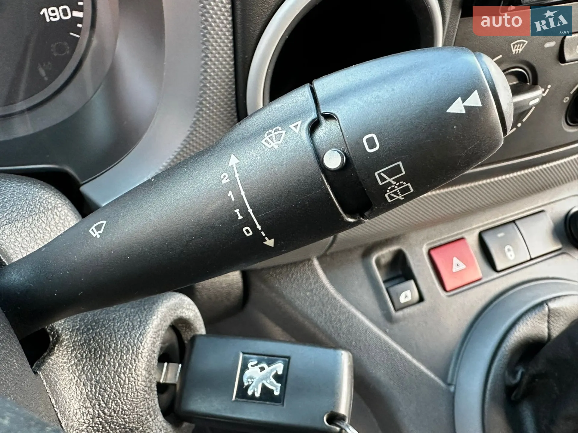 2017 Peugeot Partner - мініатюра 150