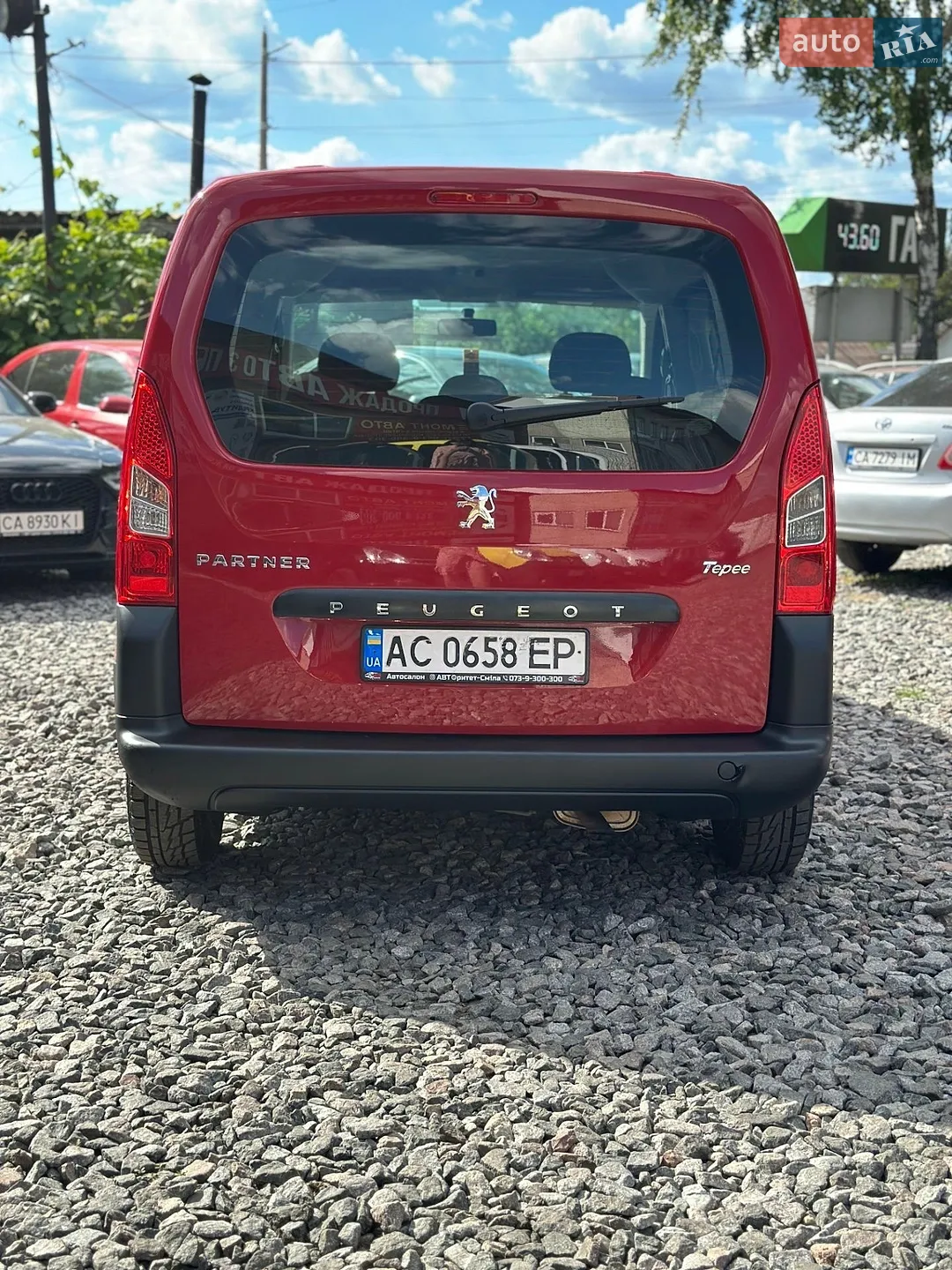 2012 Peugeot Partner - мініатюра 8
