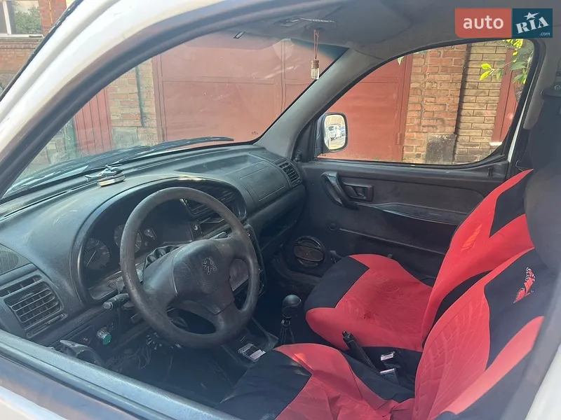 Peugeot Partner 1997 VIN VF35CD9BD60020734 фото оголошення 8 з 35