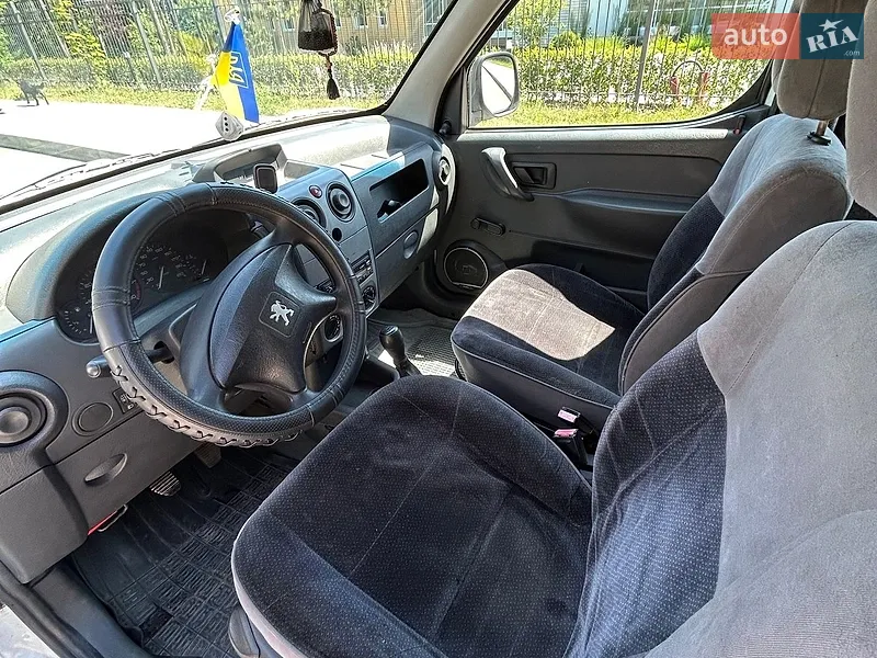 Peugeot Partner 2005 VIN VF3GCWJYB96147413 фото оголошення 11 з 42