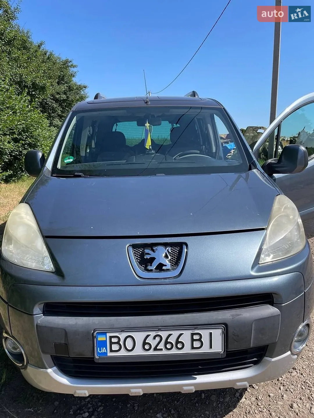 2011 Peugeot Partner - мініатюра 2