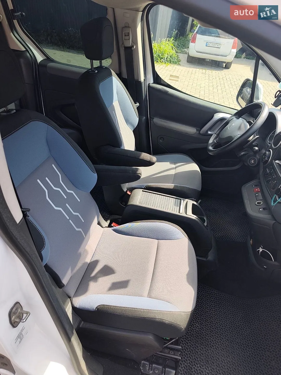 2014 Peugeot Partner - мініатюра 14