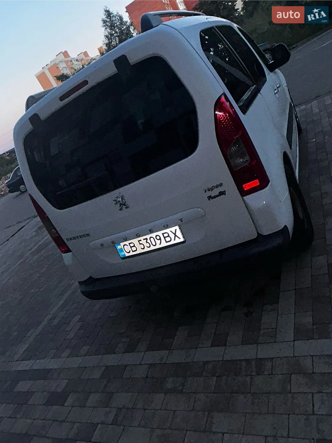 2011 Peugeot Partner - мініатюра 4