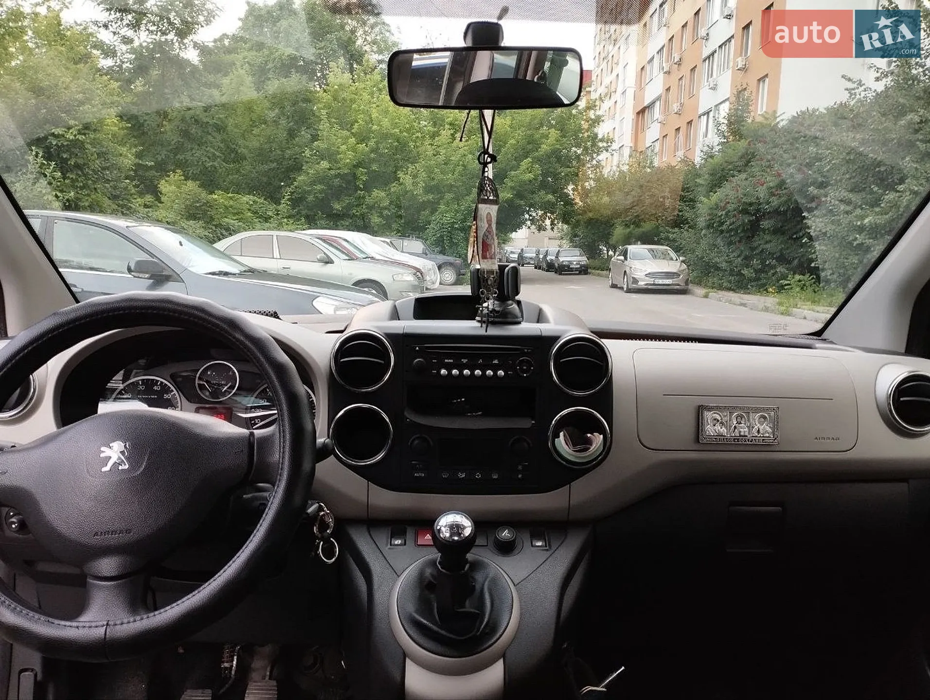 2013 Peugeot Partner - мініатюра 18