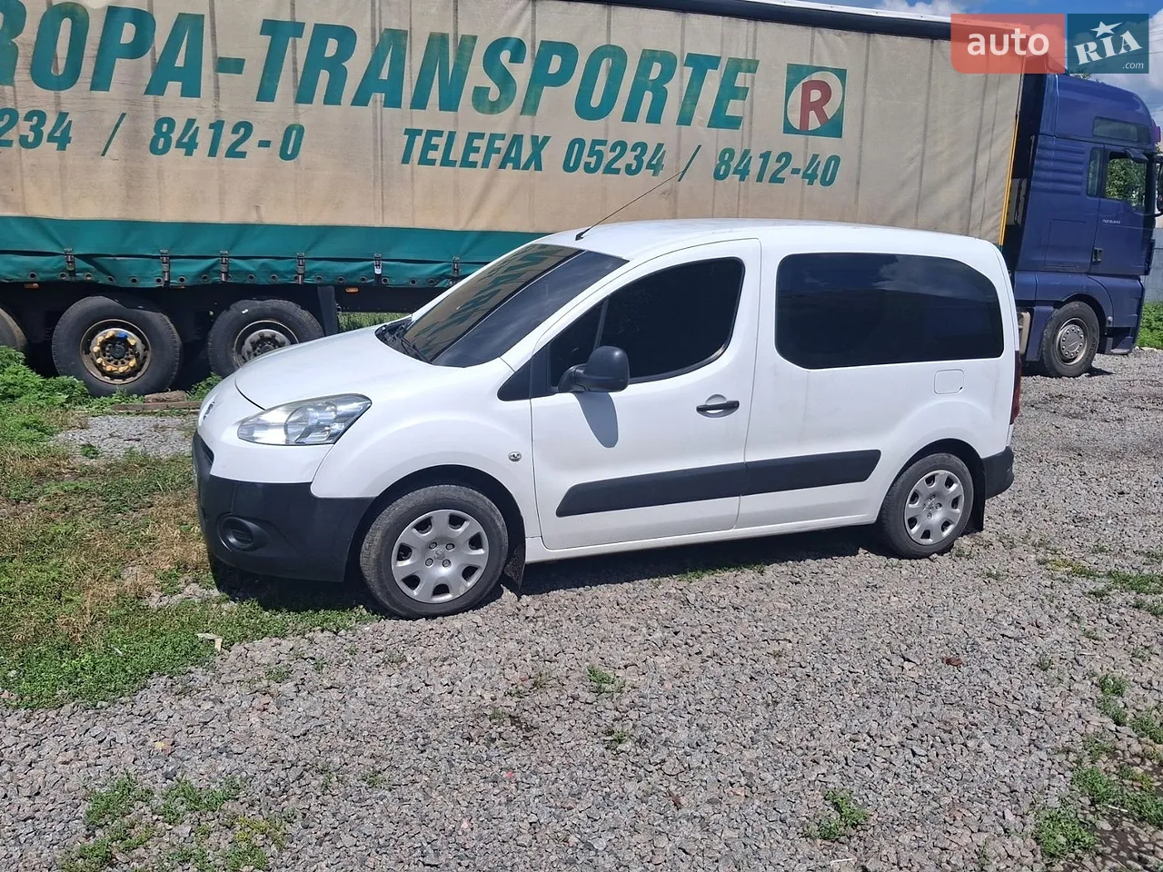 2013 Peugeot Partner - мініатюра 23