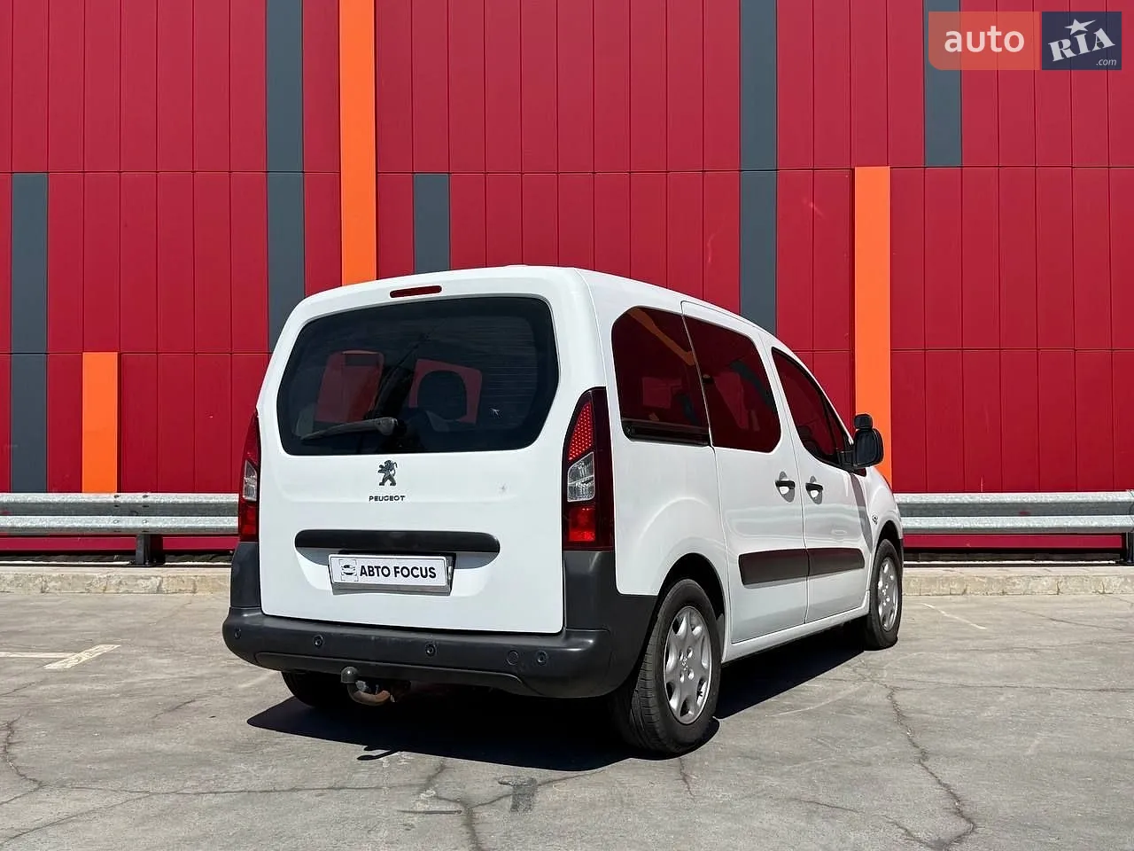 2015 Peugeot Partner - мініатюра 8