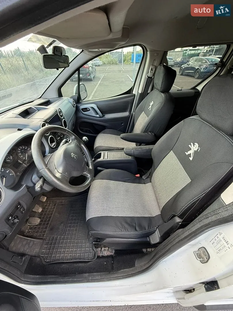 2013 Peugeot Partner - мініатюра 13