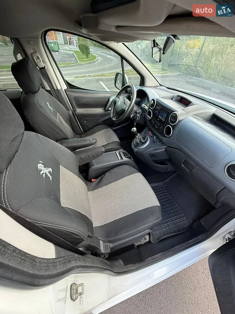 2013 Peugeot Partner - мініатюра 19