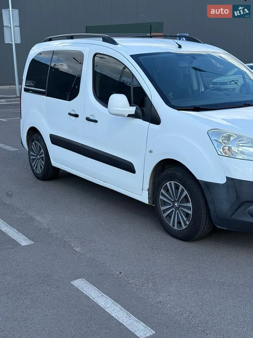 2013 Peugeot Partner - мініатюра 8