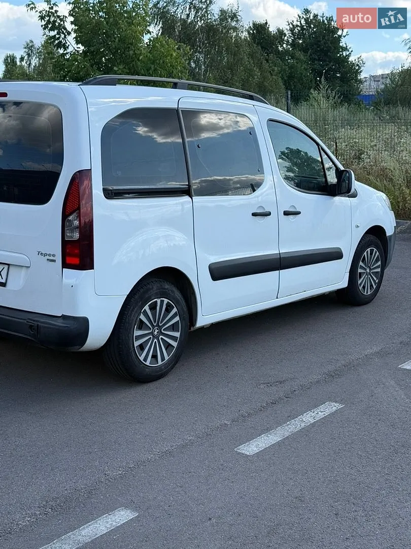 2013 Peugeot Partner - мініатюра 7