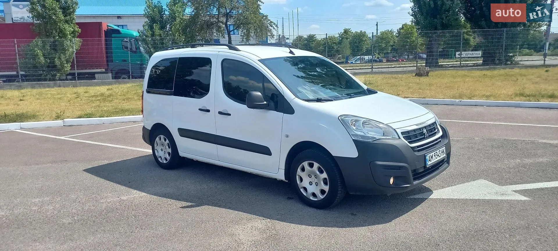 2017 Peugeot Partner - мініатюра 41